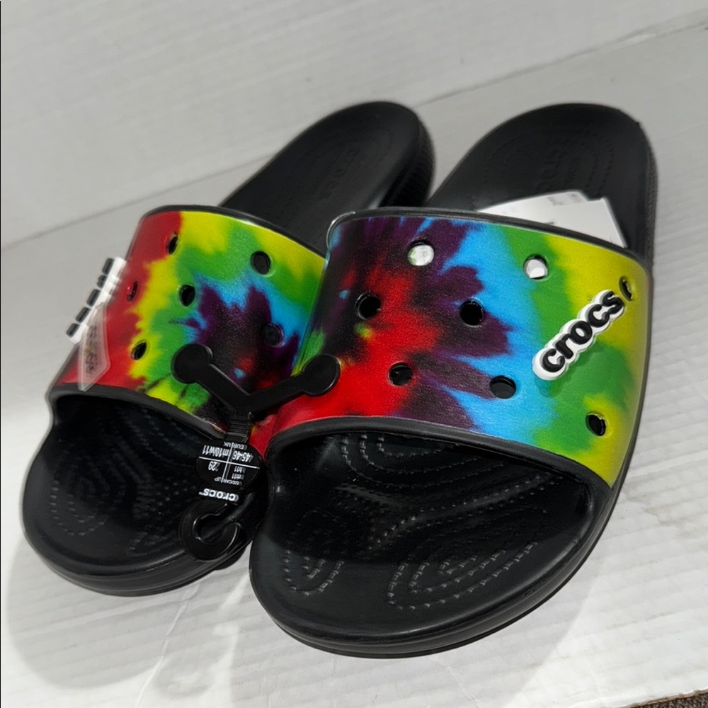 Tie Dye Graphic Slide Sandal CROCS.  Mens Size 11 Women’s Roomy Fit. NEW Unisex